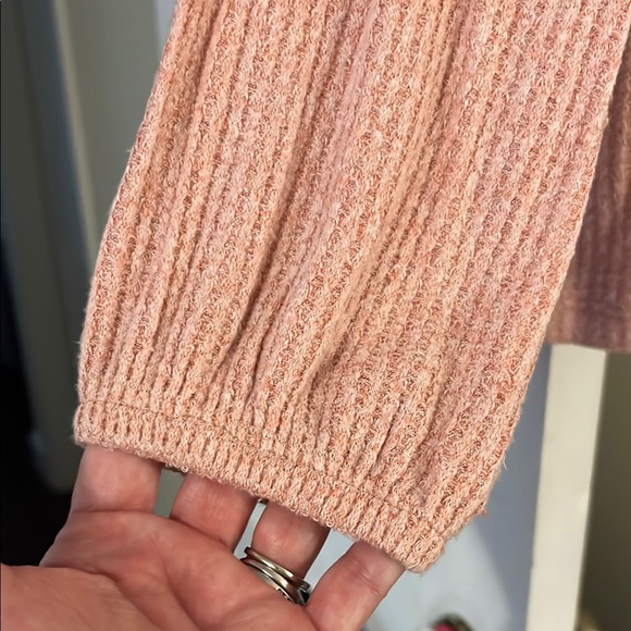 Pink Ribbed Knit Sweater - Picture 6 of 6